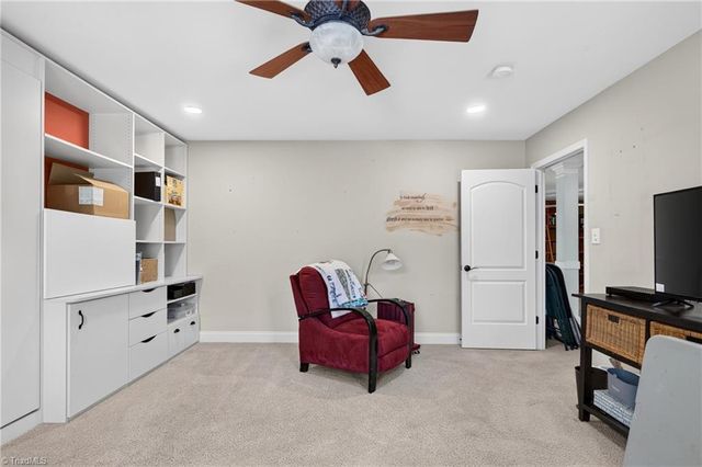 208 Ladyslipper Lane, Jamestown, NC 27282