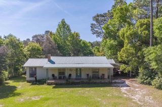 30798 Cedar Street, Perdido Beach, AL 36530