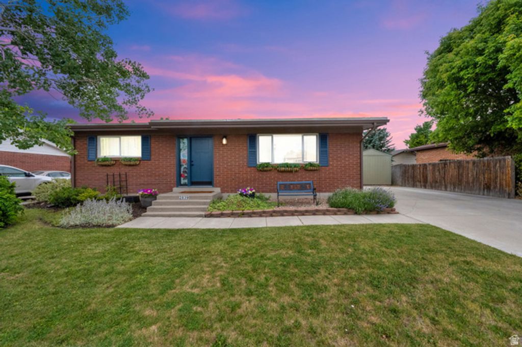 2839 W 7550 S, West Jordan, UT 84084