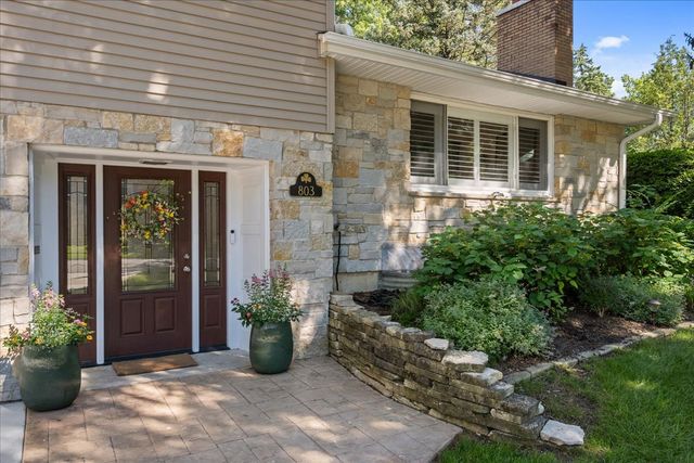 803 Pine Street, Deerfield, IL 60015