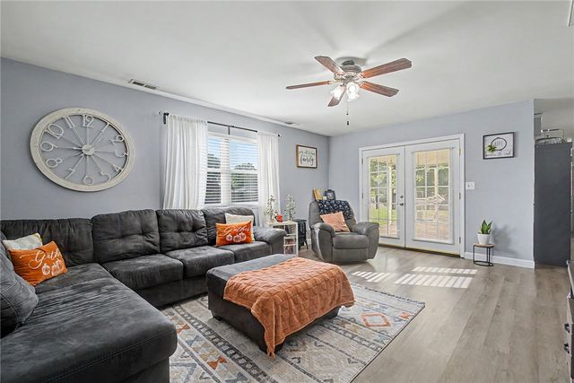 2259 Mississippi Drive, Xenia, OH 45385