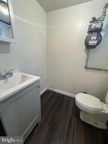 181 E WALNUT PARK DR, Philadelphia, PA 19120