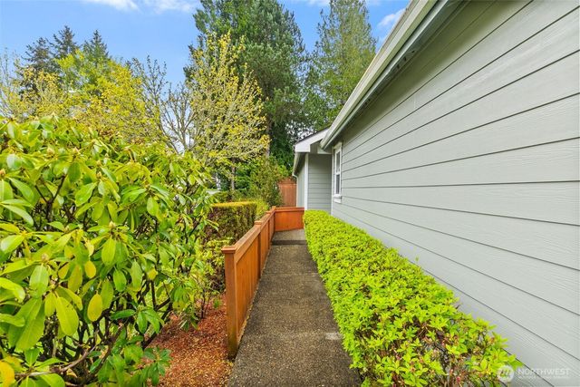4606 Denton Lane SE, Lacey, WA 98503