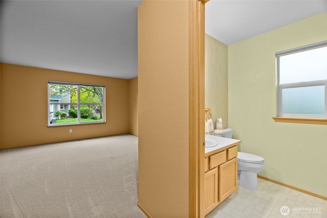 4606 Denton Lane SE, Lacey, WA 98503