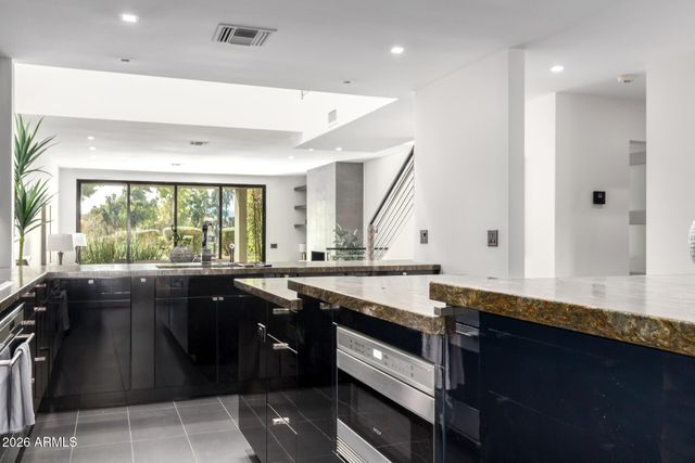 7760 E GAINEY RANCH Road 14, Scottsdale, AZ 85258