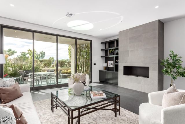 7760 E GAINEY RANCH Road 14, Scottsdale, AZ 85258