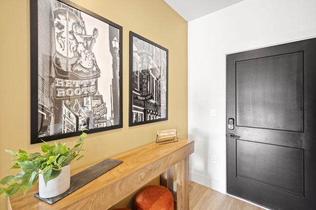 303 31st Ave N Apt 417, Nashville, TN 37203