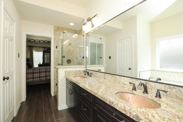 18427 Lakeview Circle, Houston, TX 77084