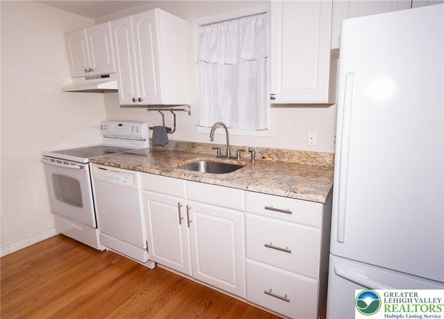 2044 West Highland Street, Allentown City, PA 18104