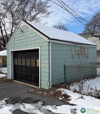 2044 West Highland Street, Allentown City, PA 18104