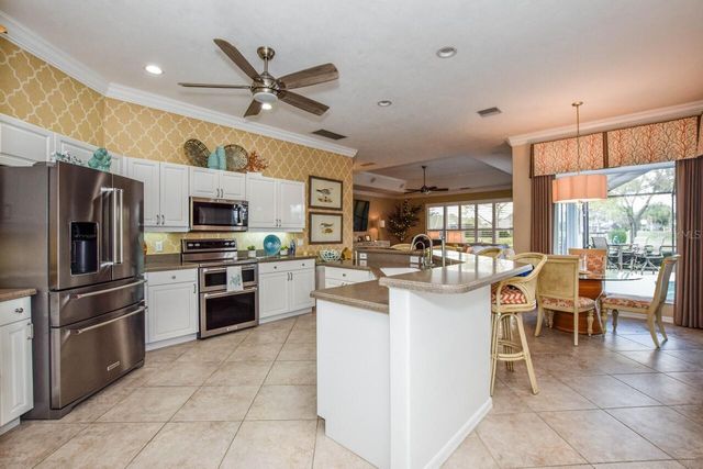 429 TREMINGHAM WAY, Venice, FL 34293