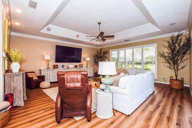 429 TREMINGHAM WAY, Venice, FL 34293