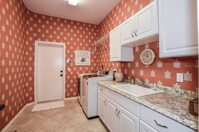 429 TREMINGHAM WAY, Venice, FL 34293