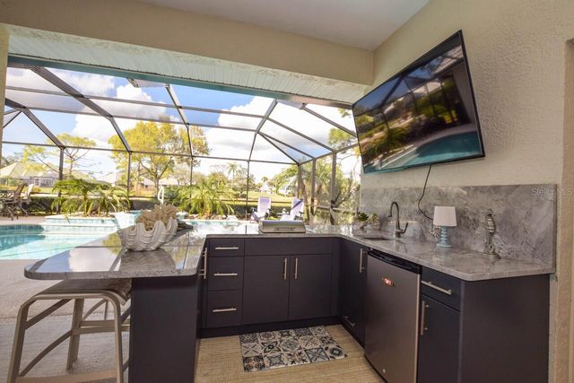 429 TREMINGHAM WAY, Venice, FL 34293