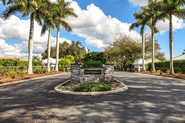 429 TREMINGHAM WAY, Venice, FL 34293