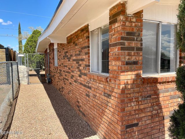 4917 ROYAL Drive, El Paso, TX 79924