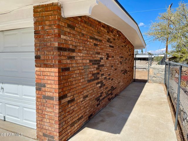 4917 ROYAL Drive, El Paso, TX 79924