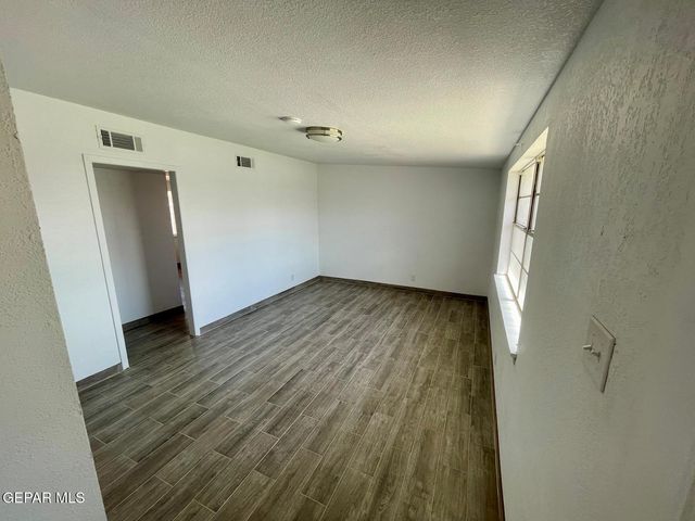4917 ROYAL Drive, El Paso, TX 79924