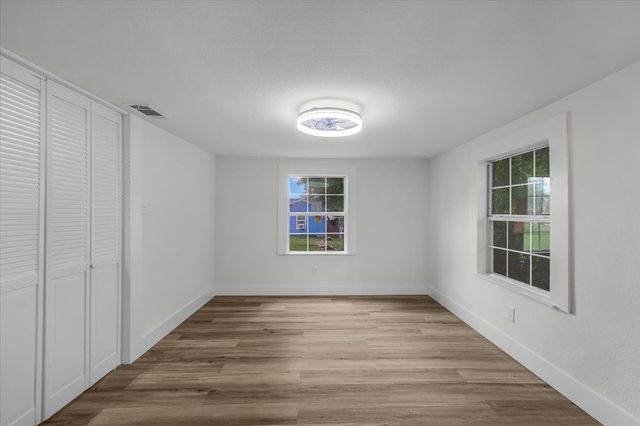 809 Mirike Drive, Fort Worth, TX 76108