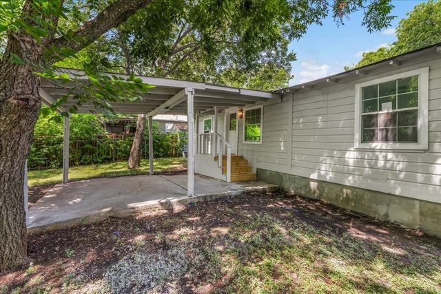 809 Mirike Drive, Fort Worth, TX 76108