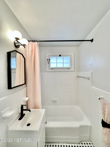 2002 ERNEST Street A, Jacksonville, FL 32204