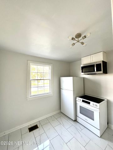 2002 ERNEST Street A, Jacksonville, FL 32204