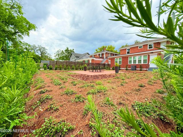 2002 ERNEST Street A, Jacksonville, FL 32204