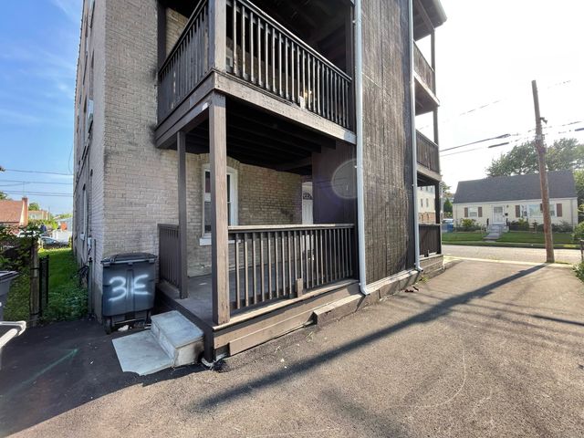 178 Roosevelt Street 3-E, Hartford, CT 06114