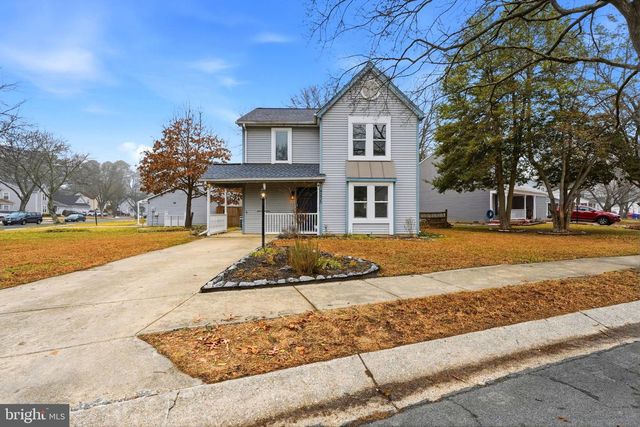 4235 MOCKINGBIRD CIR, Waldorf, MD 20603