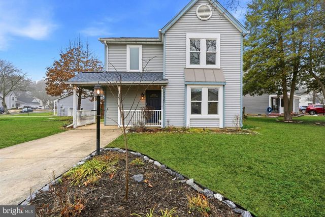 4235 MOCKINGBIRD CIR, Waldorf, MD 20603