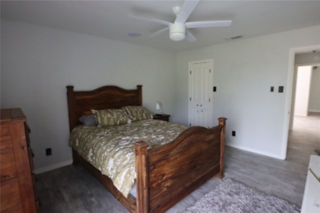 100 Thousand Oaks Lane, Joshua, TX 76058