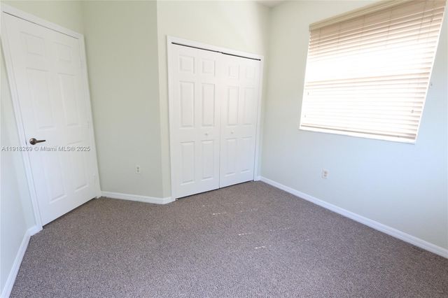 15276 SW 88th Ter, Miami, FL 33196