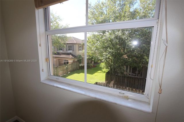 15276 SW 88th Ter, Miami, FL 33196