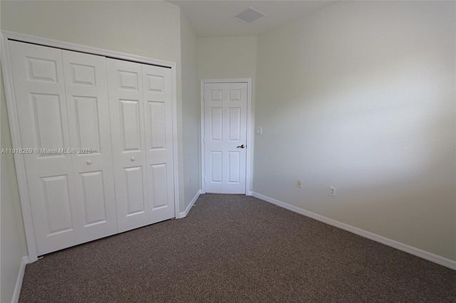 15276 SW 88th Ter, Miami, FL 33196