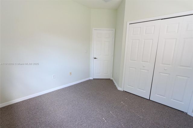 15276 SW 88th Ter, Miami, FL 33196