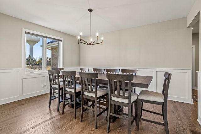 8022 Stanley Trail, Frankfort, IL 60423