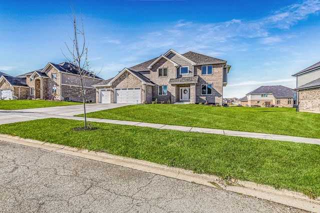 8022 Stanley Trail, Frankfort, IL 60423