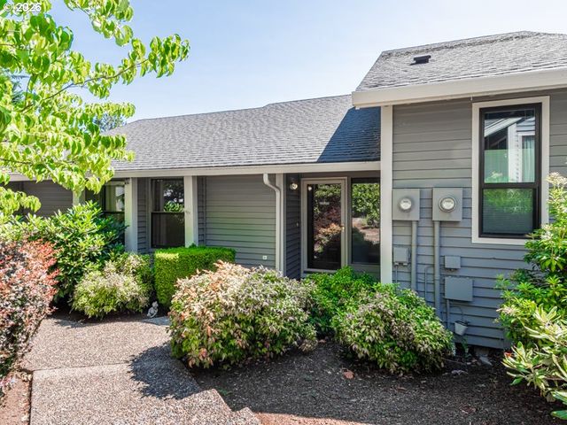 15110 Sw BARLOW Ct, Beaverton, OR 97007