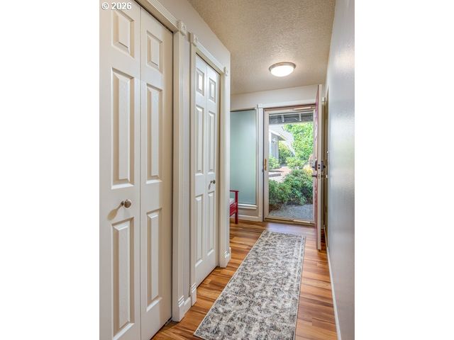 15110 Sw BARLOW Ct, Beaverton, OR 97007