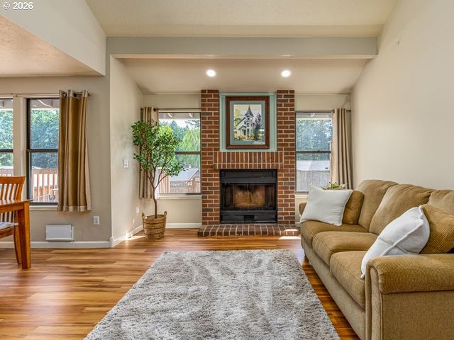 15110 Sw BARLOW Ct, Beaverton, OR 97007
