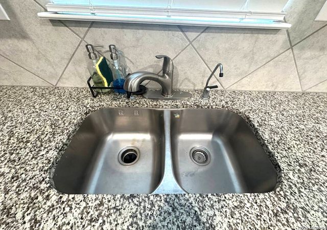 10406 Labrado, San Antonio, TX 78224