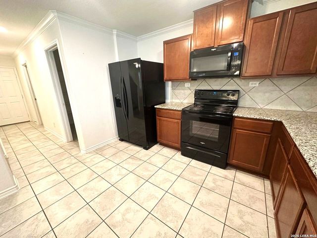 10406 Labrado, San Antonio, TX 78224