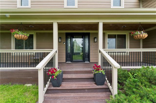23237 Nall Road, Bucyrus, KS 66013