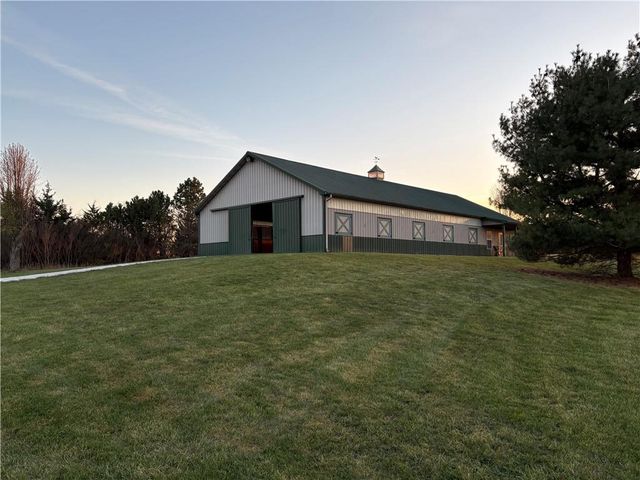 23237 Nall Road, Bucyrus, KS 66013
