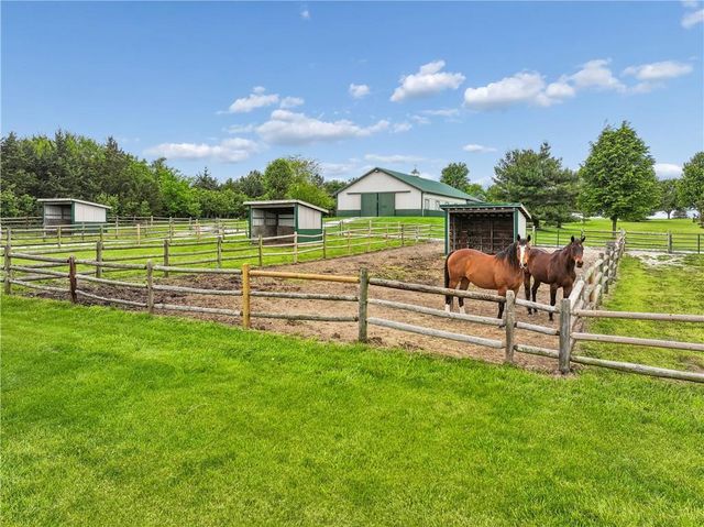 23237 Nall Road, Bucyrus, KS 66013