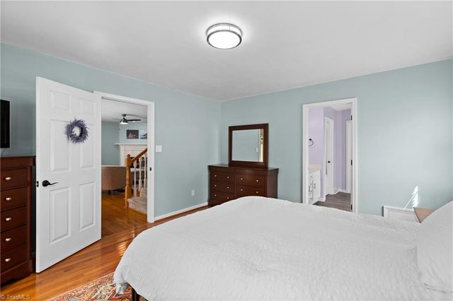 6721 Fairwood Court, Clemmons, NC 27012