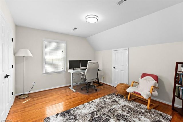 6721 Fairwood Court, Clemmons, NC 27012