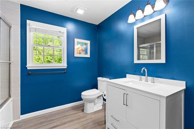 6721 Fairwood Court, Clemmons, NC 27012