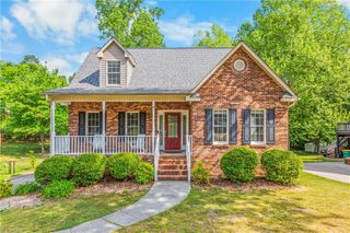 6721 Fairwood Court, Clemmons, NC 27012