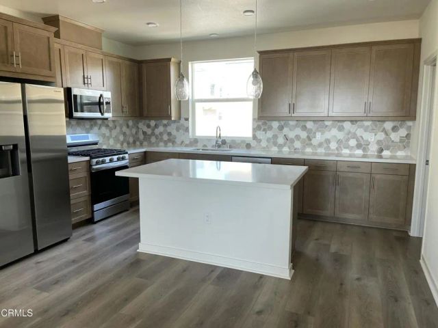 633 Winchester Drive, Oxnard, CA 93036